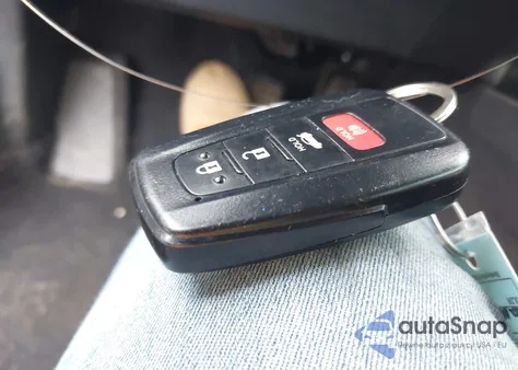 2019 Toyota Camry Xse z USA, uszkodzony, nr VIN 4T1B61HK2KU262368